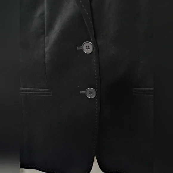 ANN TAYLOR BLACK  BLAZER JACKET IN VELVET SIZE 4 EUC Preppy Classic Business - Picture 3 of 12